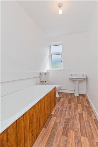 4 Lansdowne Court. Shelbourne Road , Ballsbridge, Dublin 4