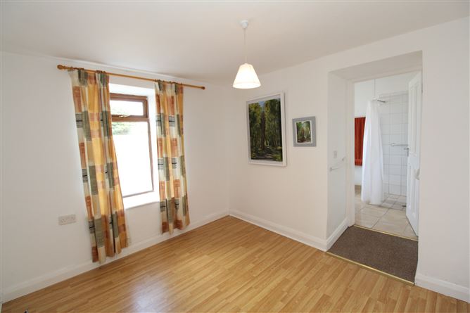 School Land, Ballinalee, Longford