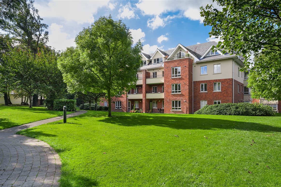 58 Ballintyre Square, Ballinteer,   Dublin 16