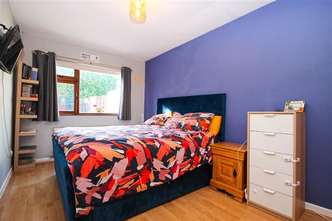 12 De Selby Close, Tallaght, Dublin 24