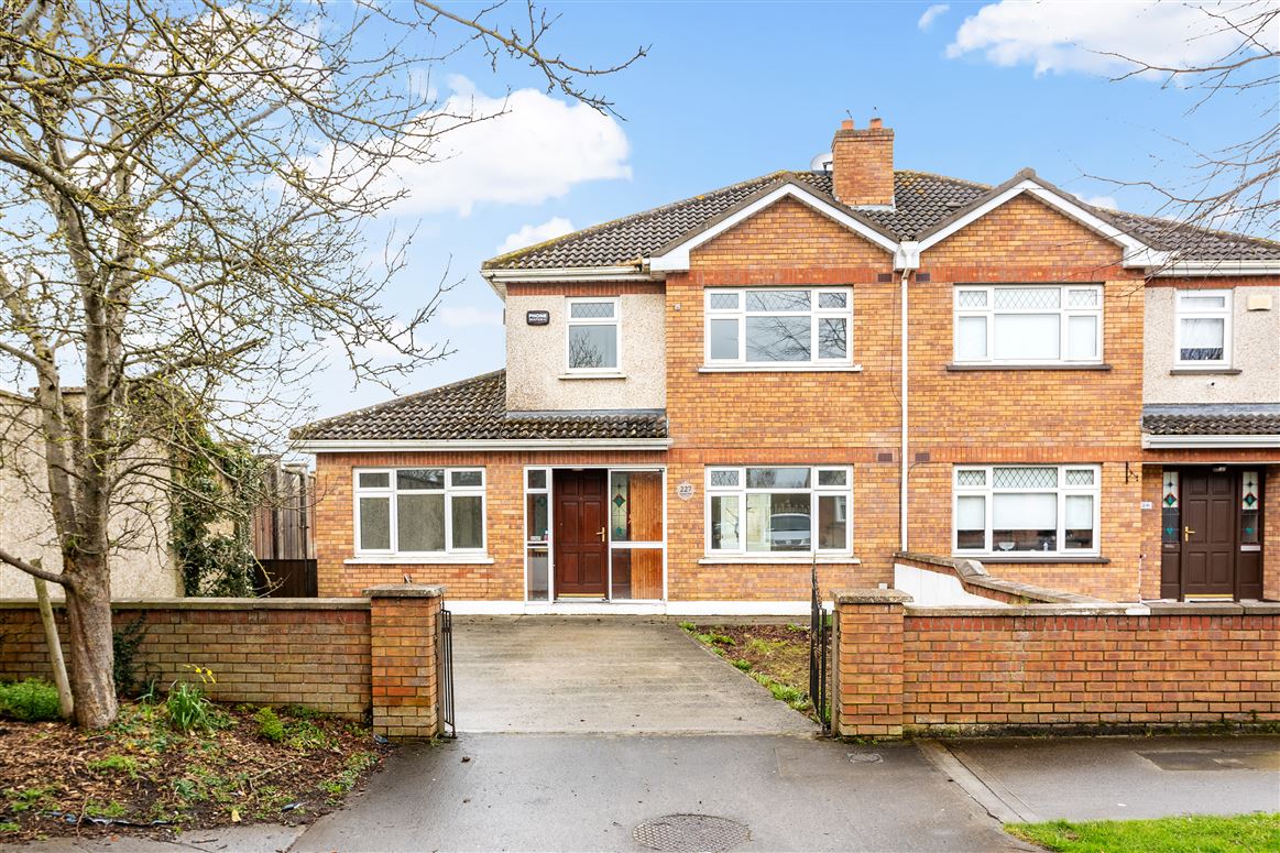 227 Aylmer Park, Naas, Kildare