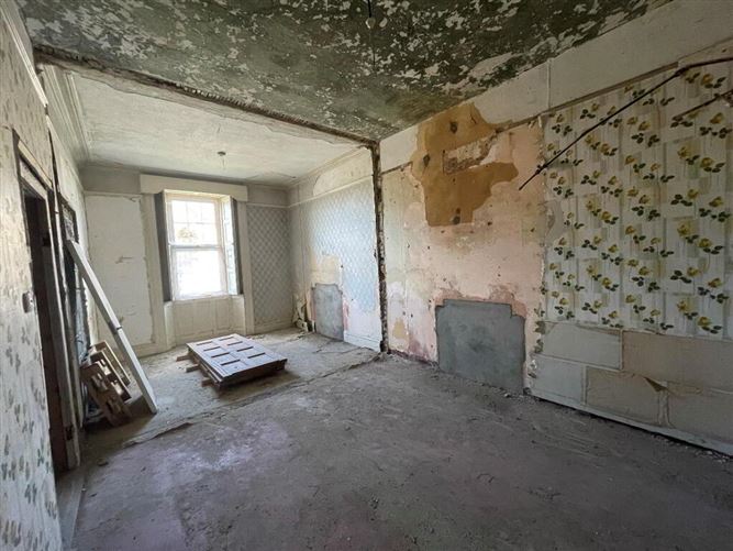 Thornhill House, Strandhill Road, Sligo Town, Sligo