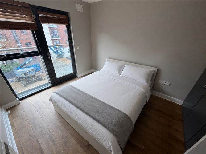 Photo 7 of 9 — 9 Hyde Square, South Circular Road, Dublin 8