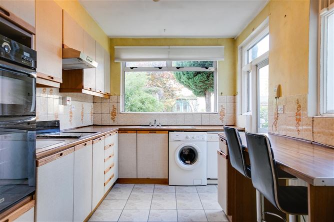 9 Glasmeen Road, Glasnevin, Dublin 11