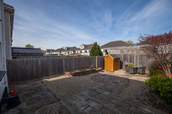 25 Woodlawn Court, Santry, Dublin