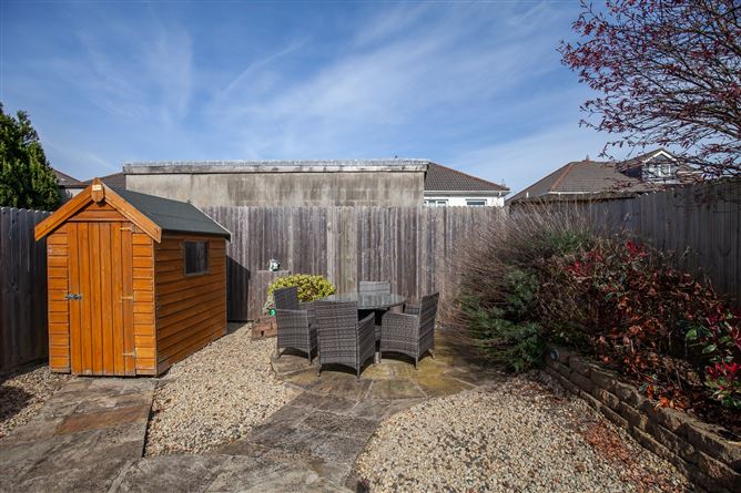 25 Woodlawn Court, Santry, Dublin