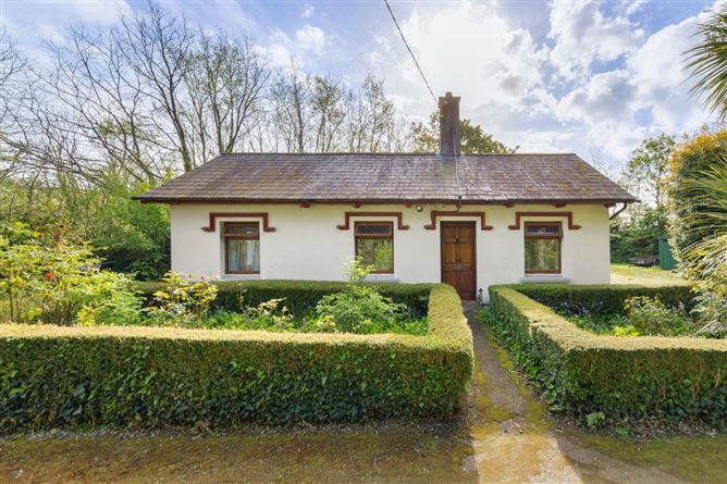 The Cuskinny House Estate, Great Island, Co Cork