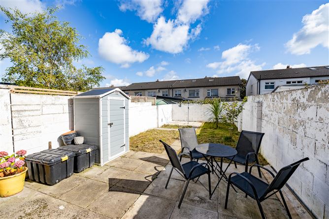 30 Woodford Drive, Clondalkin, Dublin 22