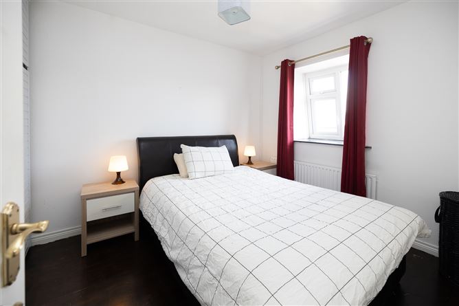 30 Woodford Drive, Clondalkin, Dublin 22