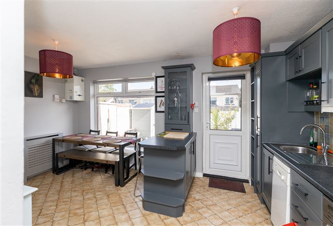 30 Woodford Drive, Clondalkin, Dublin 22