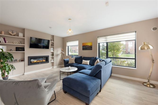 2 White Pines Heights, Stocking Avenue, Rathfarnham, Dublin 16