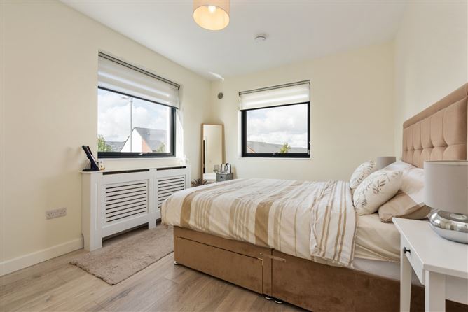 2 White Pines Heights, Stocking Avenue, Rathfarnham, Dublin 16