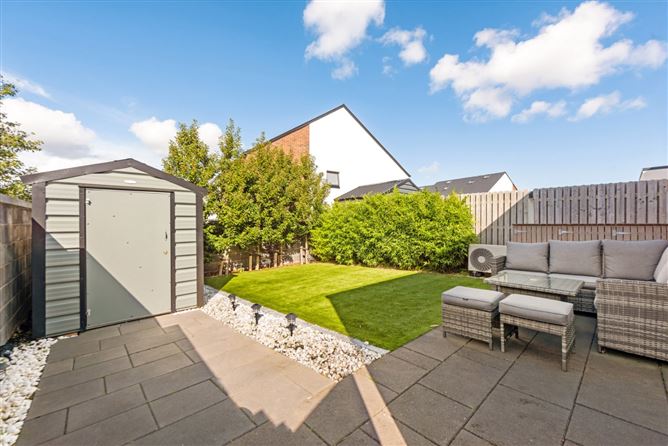 2 White Pines Heights, Stocking Avenue, Rathfarnham, Dublin 16