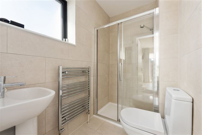 2 White Pines Heights, Stocking Avenue, Rathfarnham, Dublin 16