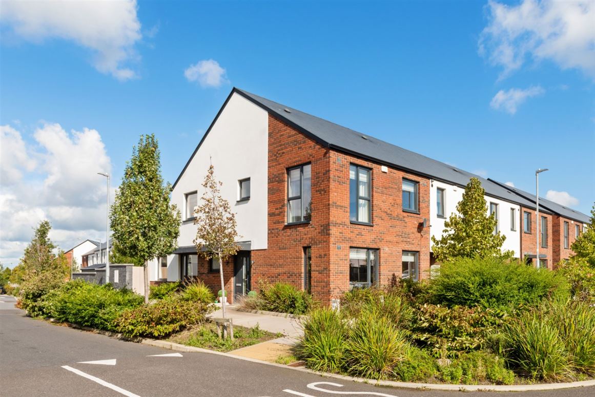 2 White Pines Heights, Stocking Avenue, Rathfarnham, Dublin 16