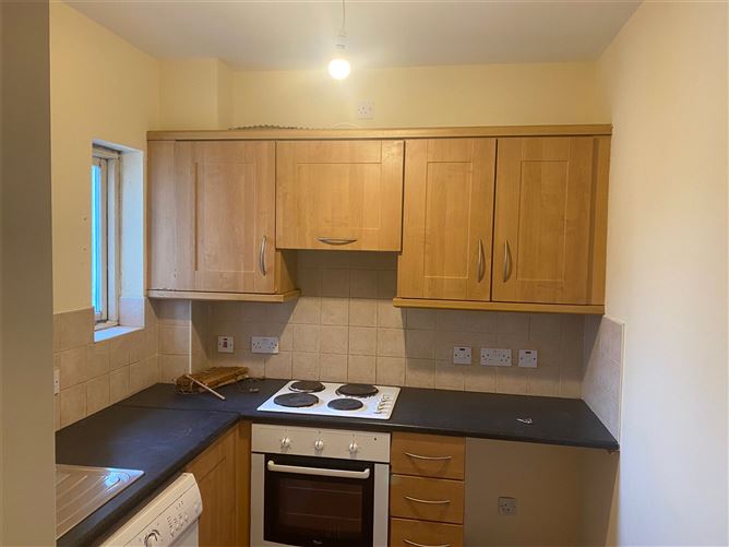 15 Cuirt An Oir, Athlone Road, Longford Town, Co.Longford.