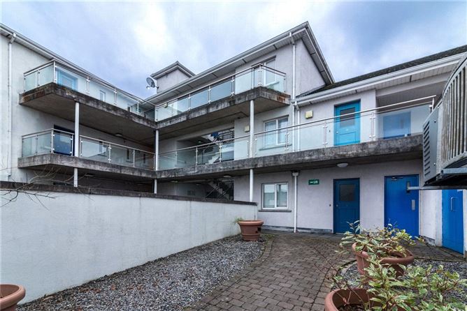 15 Cuirt An Oir, Athlone Road, Longford Town, Co.Longford.