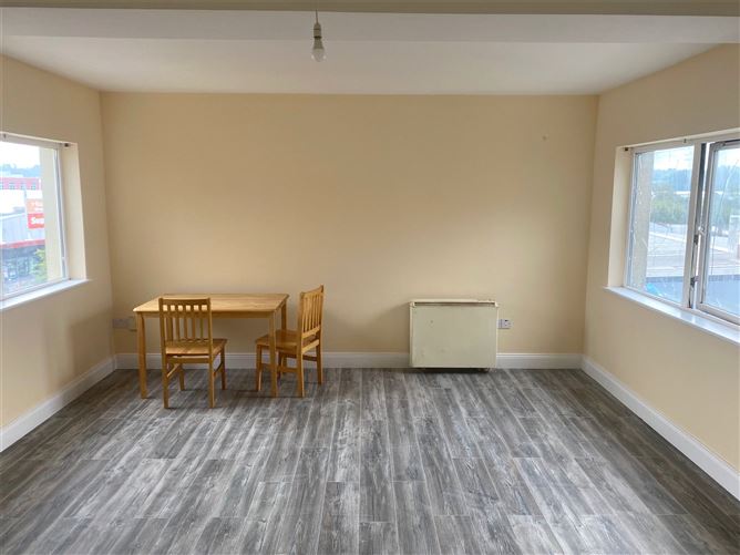 15 Cuirt An Oir, Athlone Road, Longford Town, Co.Longford.