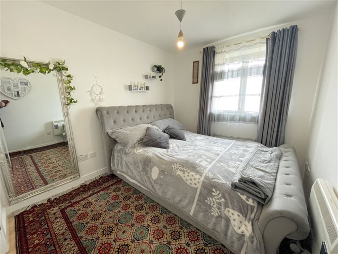 Apartment 60 Harbour Point, Market Square, Longford, Longford