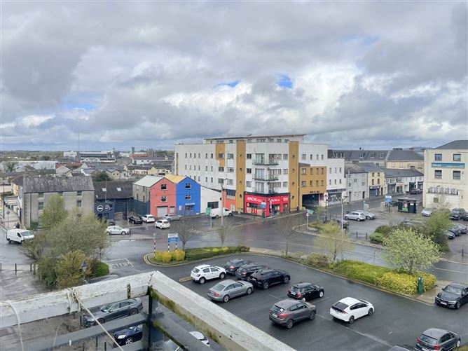 Apartment 60 Harbour Point, Market Square, Longford, Longford