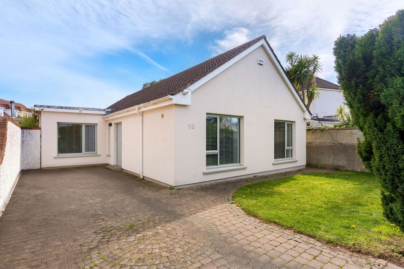 16 Ailesbury Lawn, Dundrum, Dublin 16
