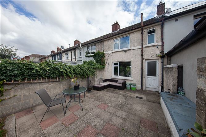 Photo 19 of 33 — 46 Rafter's Road, Drimnagh, Dublin