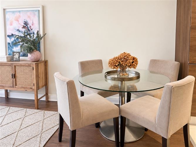 6 Quartz, The Grange, Stillorgan, Dublin