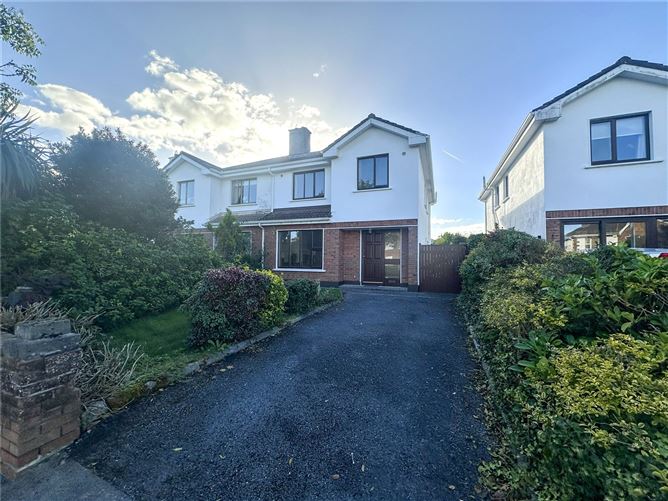 4 Glenvale Court, Clybaun Road, Knockncacarra, Galway, H91RX3Y