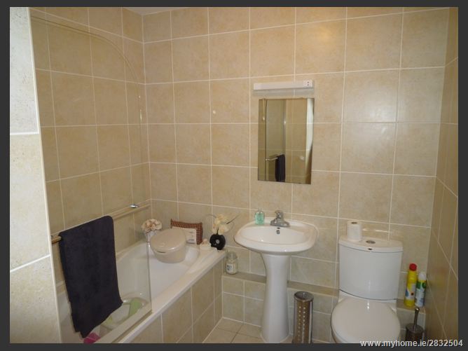 Shackleton House, Archerswood, Clonee,   Dublin 15