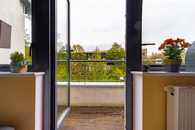 12 Brennanstown Court, Cabinteely, Dublin 18