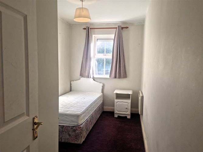 6 Granary Court, Mallow, Co. Cork.