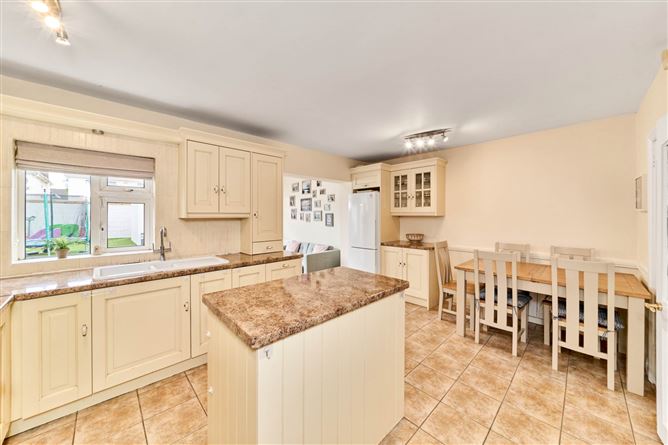 36 Castleknock Vale, Castleknock, Dublin 15, County Dublin