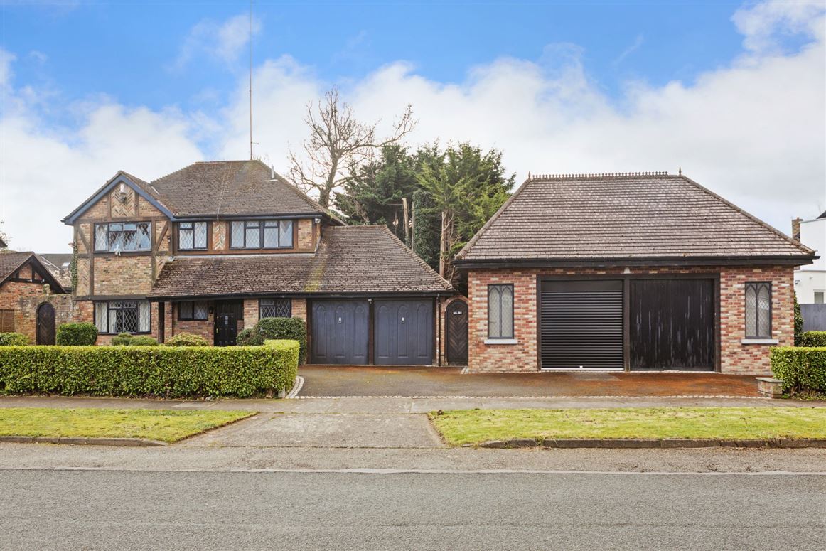 Malibu, 86 Carysfort Downs, Blackrock, Co. Dublin