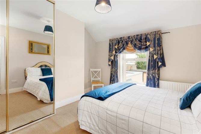 Photo 13 of 18 — 45 Vernon Avenue, Clontarf, Dublin 3