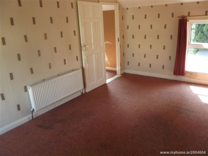 8 St. Finian's Tce, Navan, Meath