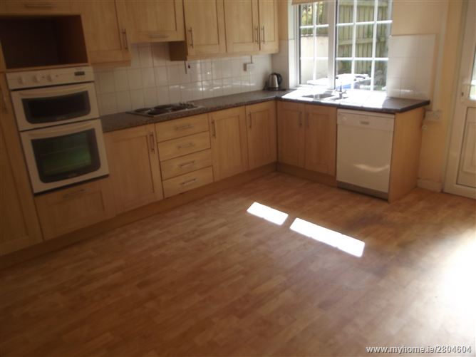 8 St. Finian's Tce, Navan, Meath