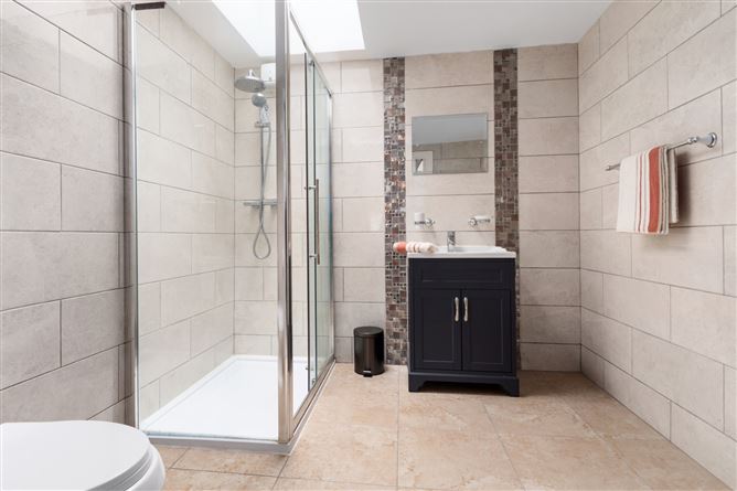 59 Lavarna Grove, Terenure, Dublin 6w