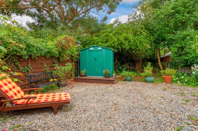 59 Lavarna Grove, Terenure, Dublin 6w