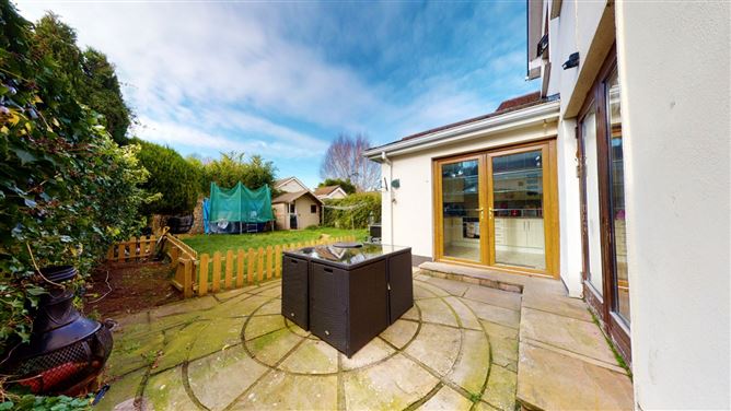 2 Broomfield Court, Shankill, Dublin 18