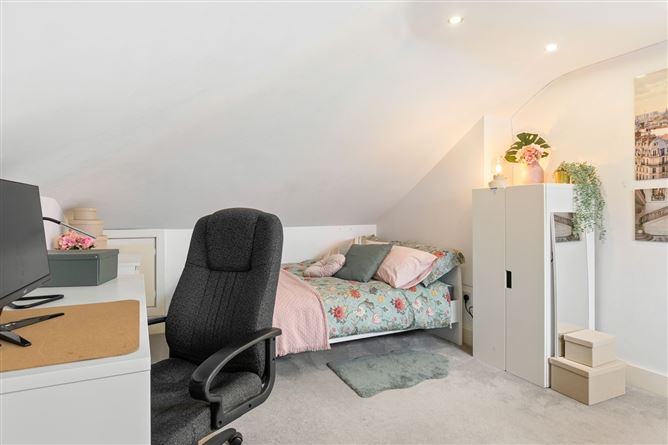 32 Gainsborough Park, Malahide,   County Dublin
