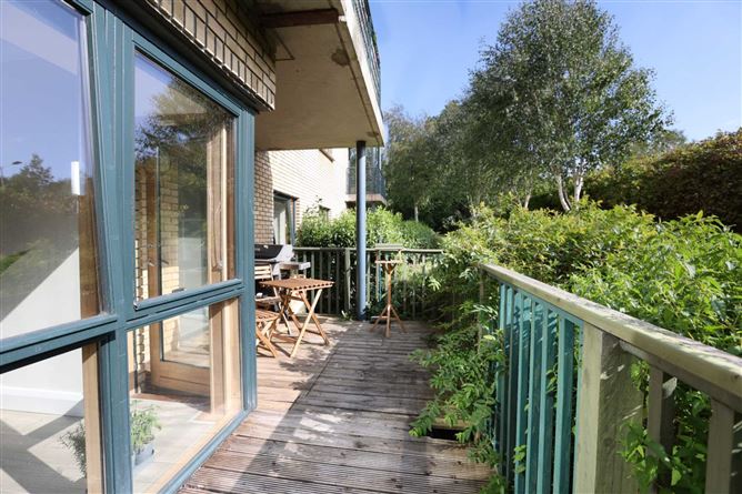 92 Marlay View, Ballinteer Avenue, Dublin 16, County Dublin