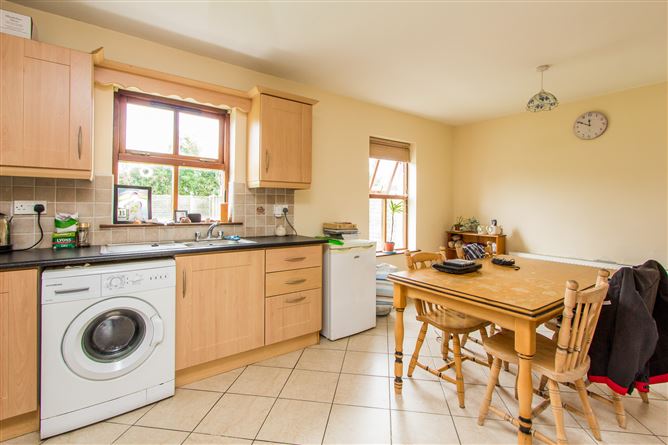 12 Cnoc Na Gaoithe, Lanesborough, Co. Longford