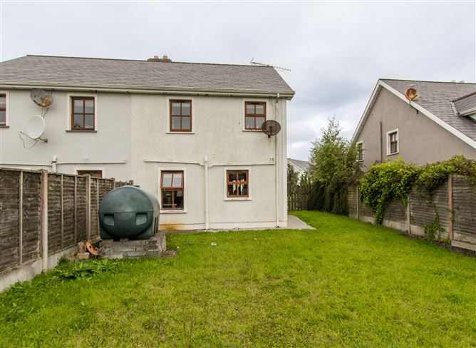 12 Cnoc Na Gaoithe, Lanesborough, Co. Longford