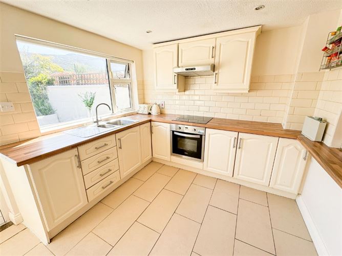 44 Rockfield Park, Kilmacanogue, Bray, Wicklow