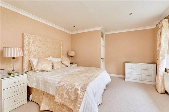 32 Deerpark Road, Castleknock, Dublin 15, County Dublin
