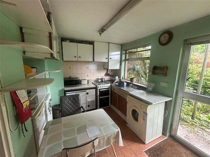 16 McDonagh Terrace, Fermoy, Cork