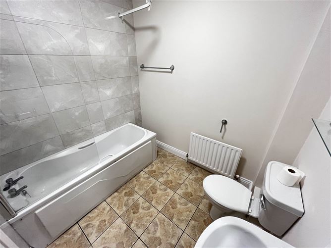 27 Cluain Riocard, Headford Road, Galway, County Galway