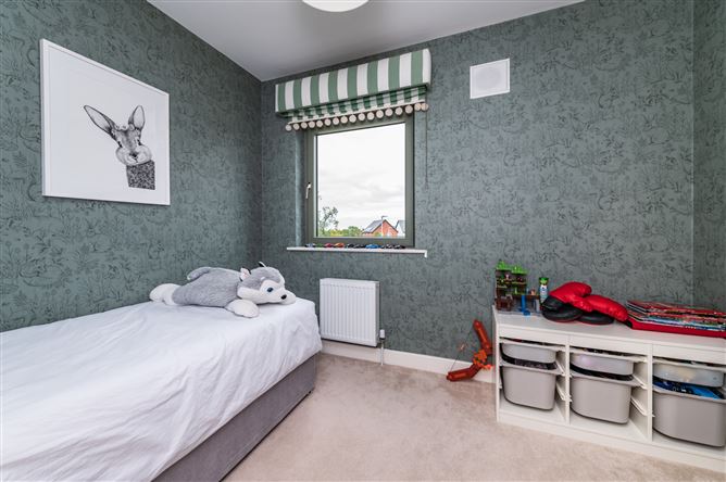 https://photos-a.propertyimages.ie/media/4/0/6/5017604/cdac8055-349a-41df-b74f-b4fd6594c704_l.jpg
