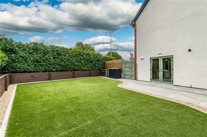 https://photos-a.propertyimages.ie/media/4/0/6/5017604/cdac8055-349a-41df-b74f-b4fd6594c704_l.jpg