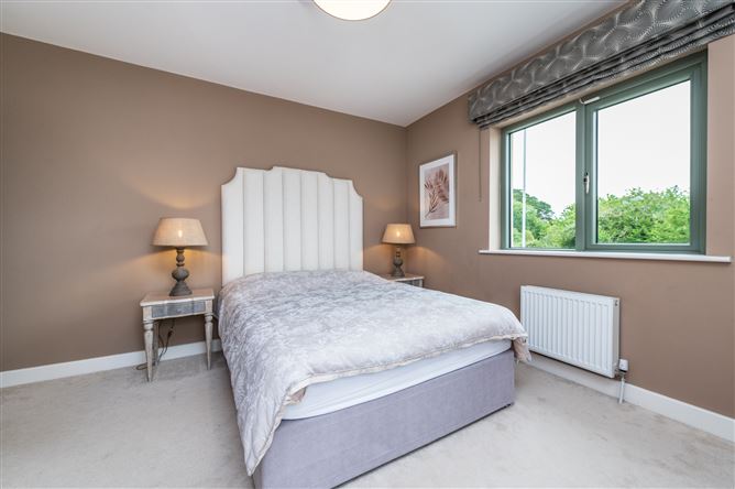 https://photos-a.propertyimages.ie/media/4/0/6/5017604/cdac8055-349a-41df-b74f-b4fd6594c704_l.jpg